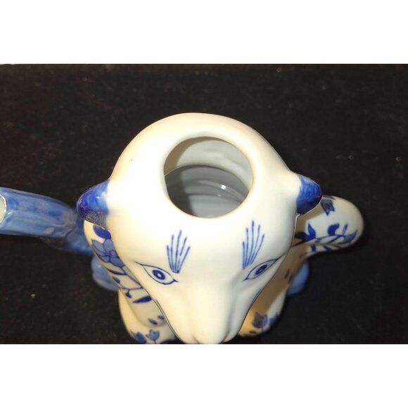 Blue & White Delft Style Ceramic Monkey Teapot With Floral Design & Lid - Picture 3 of 10